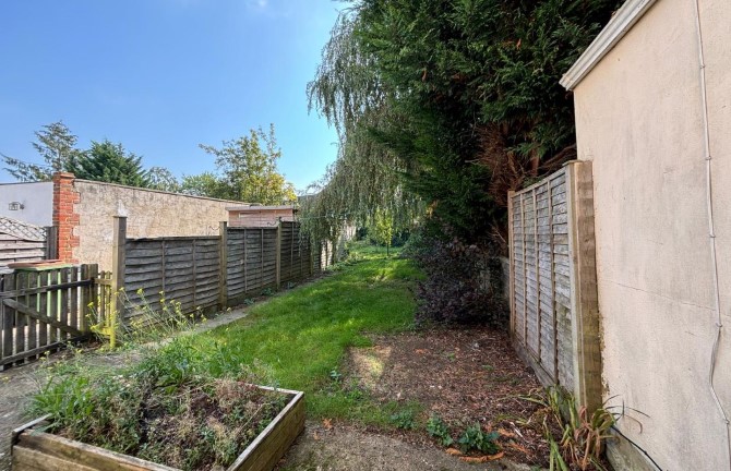 Property for Auction in London - 30 Craddocks Avenue, Ashtead, Surrey