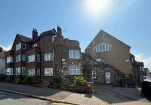 Property for Auction in London
