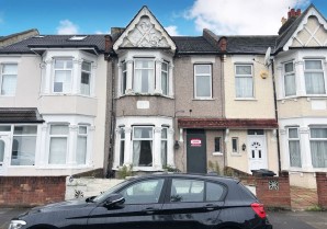 Property for Auction in London