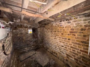 Property for Auction in London