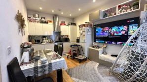 Property for Auction in London