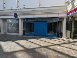 Property for Auction in London