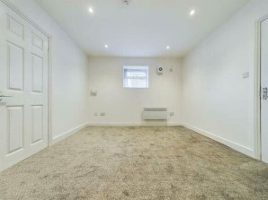 Property for Auction in London