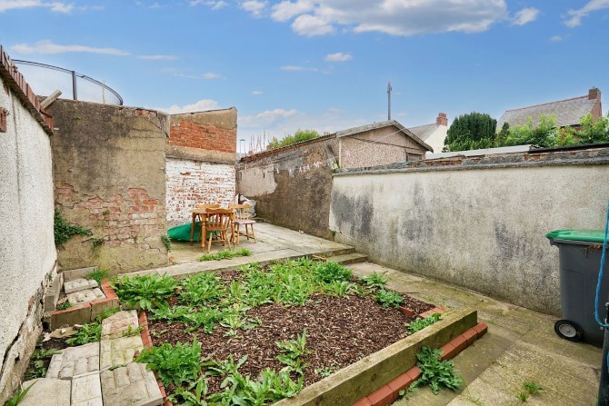 Property for Auction in London - 48 Queen Victoria Road, Blackpool, Lancashire