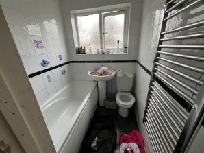 Property for Auction in London - 2 Upper Ruxley Cottages, Maidstone Road, Sidcup, Kent