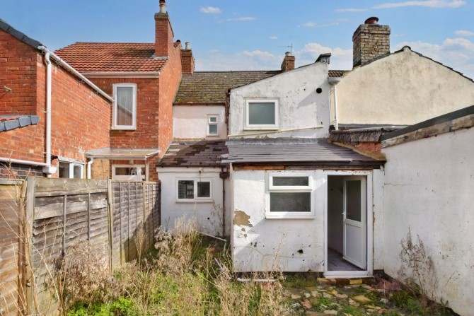 Property for Auction in London - 68 Moor Street, Gloucester, Gloucestershire