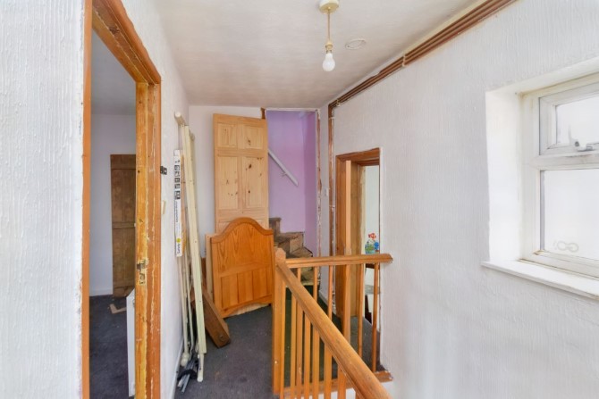 Property for Auction in London - 68 Moor Street, Gloucester, Gloucestershire