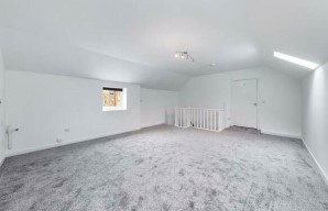 Property for Auction in London