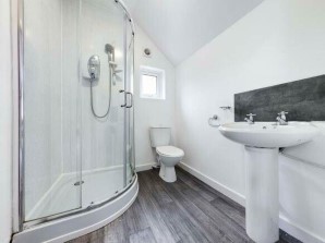 Property for Auction in London