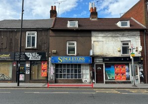 Property for Auction in London - 94 South End, Croydon, Surrey