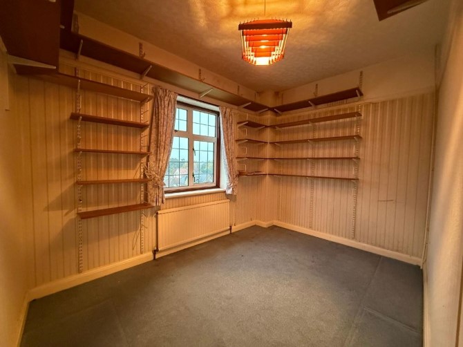 Property for Auction in London - 55 York Road, Northwood, Middlesex