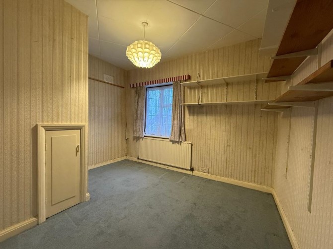 Property for Auction in London - 55 York Road, Northwood, Middlesex