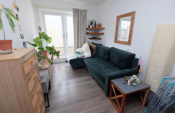 Property for Auction in London - Flat 1 Dubral House, 379A Gloucester Road, Horfield, Bristol