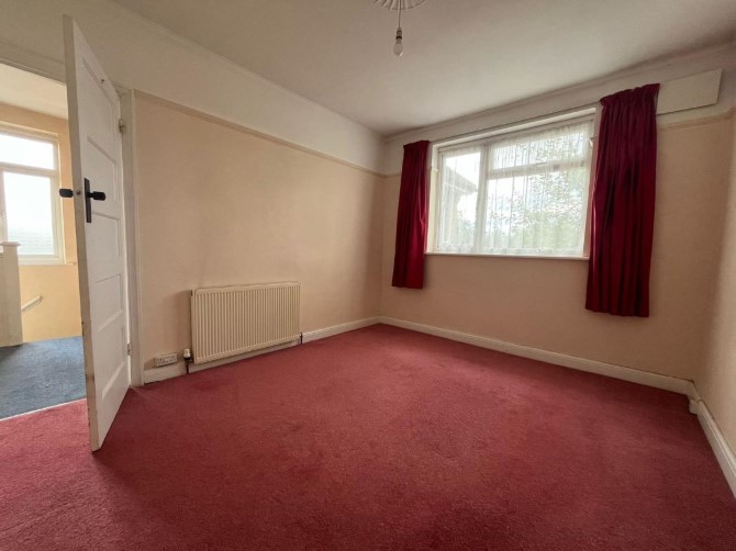 Property for Auction in London - 61 Russell Road, Enfield, Middlesex