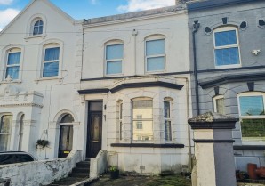 Property for Auction in London - 62 Vale Road, Ramsgate, Kent
