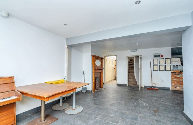 Property for Auction in London - The Jolly Anglers, Kennet Side, Reading, Berkshire
