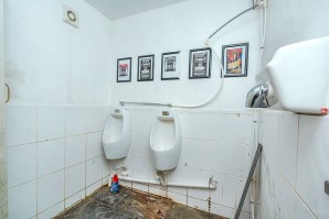 Property for Auction in London - The Jolly Anglers, Kennet Side, Reading, Berkshire
