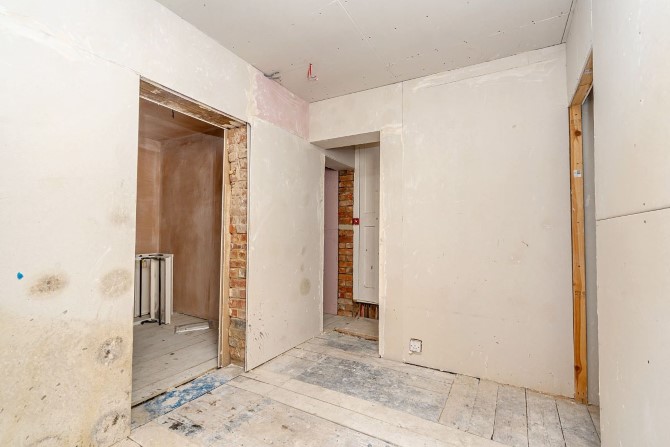 Property for Auction in London - The Jolly Anglers, Kennet Side, Reading, Berkshire