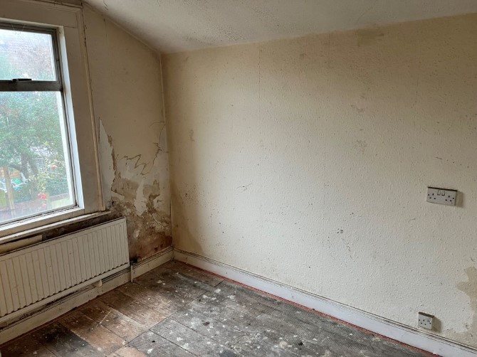 Property for Auction in London - 33 Neath Road, Bristol, Avon