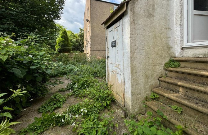 Property for Auction in London - Flat 1, 85 Avondale Road, South Croydon, Surrey