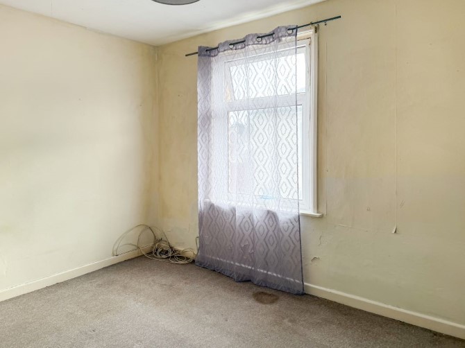 Property for Auction in London - 14 Durham Street, Gosport, Hampshire