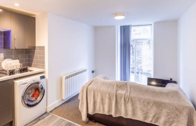 Property for Auction in London - Flat 23 Courier House, 9 King Cross Street, Halifax, West Yorkshire