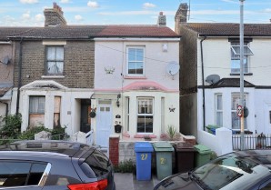 Property for Auction in London - 27 Gordon Avenue, Queenborough, Kent
