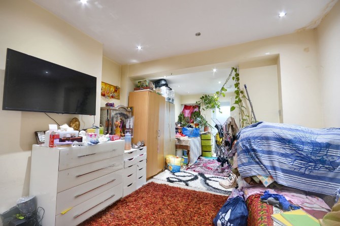 Property for Auction in London - 30 Charlton Road, Harrow, Middlesex
