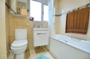 Property for Auction in London - 30 Charlton Road, Harrow, Middlesex