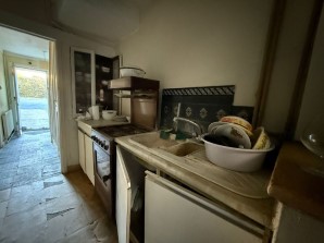 Property for Auction in London - 236 Belswains Lane, Hemel Hempstead, Hertfordshire