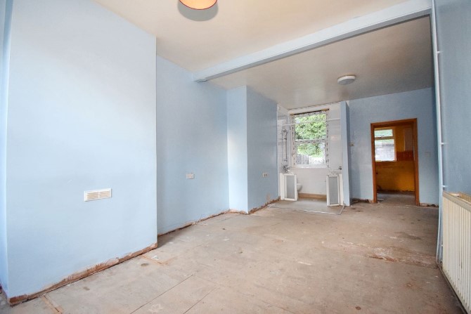 Property for Auction in London - 21 Tapton Terrace, Chesterfield, Derbyshire