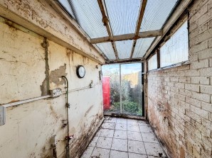 Property for Auction in London - 115 London Road, Spalding, Lincolnshire