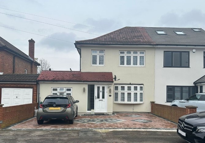 Property for Auction in London - 112 Grosvenor Avenue, Hayes, Middlesex