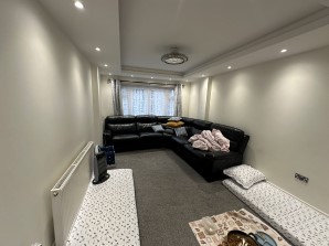 Property for Auction in London - 112 Grosvenor Avenue, Hayes, Middlesex