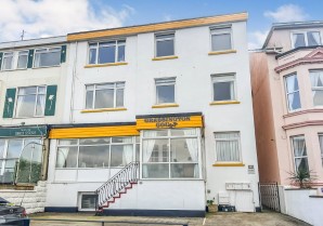 Property for Auction in London - Flat 2 Grassington Court, 28 Sands Road, Paignton, Devon
