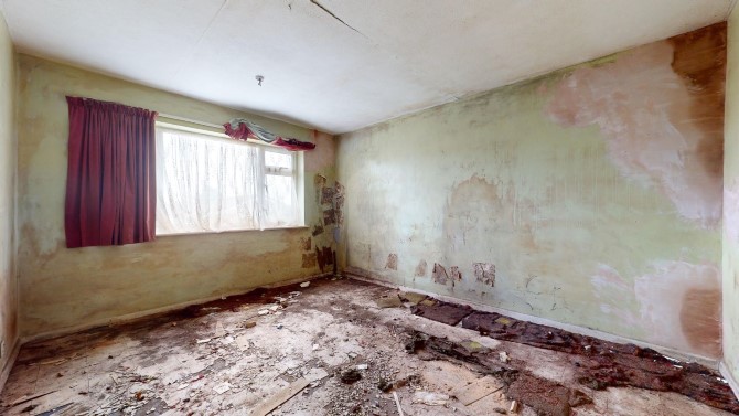 Property for Auction in London - 22 Pinewood Close, Eastbourne, East Sussex