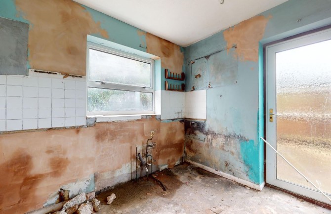 Property for Auction in London - 22 Pinewood Close, Eastbourne, East Sussex