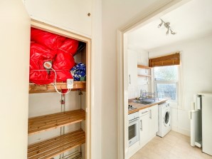 Property for Auction in London - Top Floor Flat, 69 Lorna Road, Hove, East Sussex
