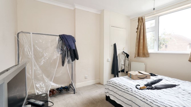 Property for Auction in London - 56 Castlemaine Avenue, Gillingham, Kent