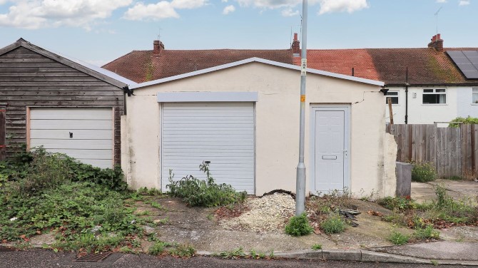 Property for Auction in London - 56 Castlemaine Avenue, Gillingham, Kent