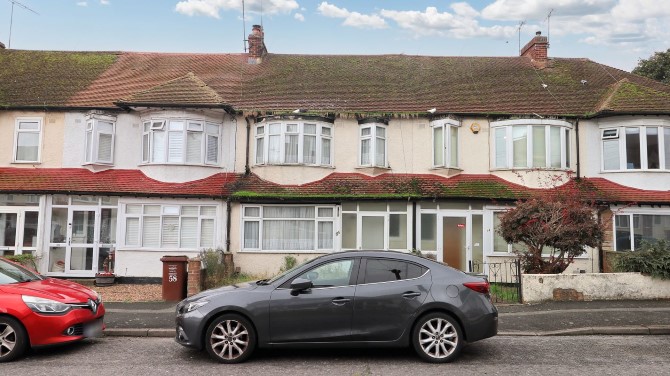 Property for Auction in London - 56 Castlemaine Avenue, Gillingham, Kent