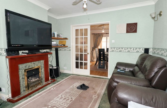 Property for Auction in London - 56 Castlemaine Avenue, Gillingham, Kent