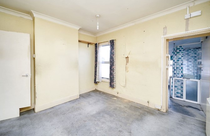 Property for Auction in London - 2 West End, Elstow, Bedford, Bedfordshire