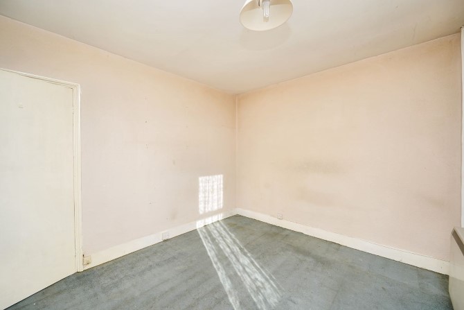 Property for Auction in London - 2 West End, Elstow, Bedford, Bedfordshire