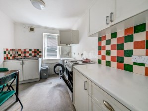 Property for Auction in London - Flat 3, 74 Richmond Road, Worthing, West Sussex