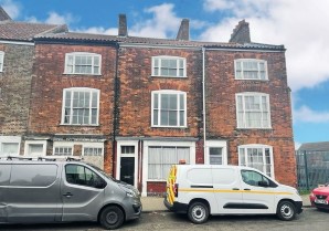 Property for Auction in London - 121 High Street, Boston, Lincolnshire