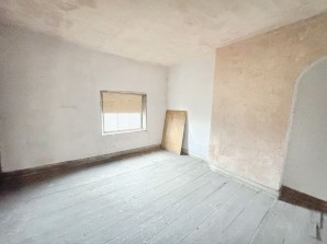 Property for Auction in London - 121 High Street, Boston, Lincolnshire