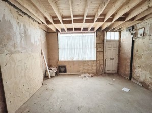Property for Auction in London - 121 High Street, Boston, Lincolnshire
