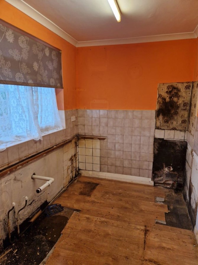 Property for Auction in London - 4 Heronslea, Watford, Hertfordshire