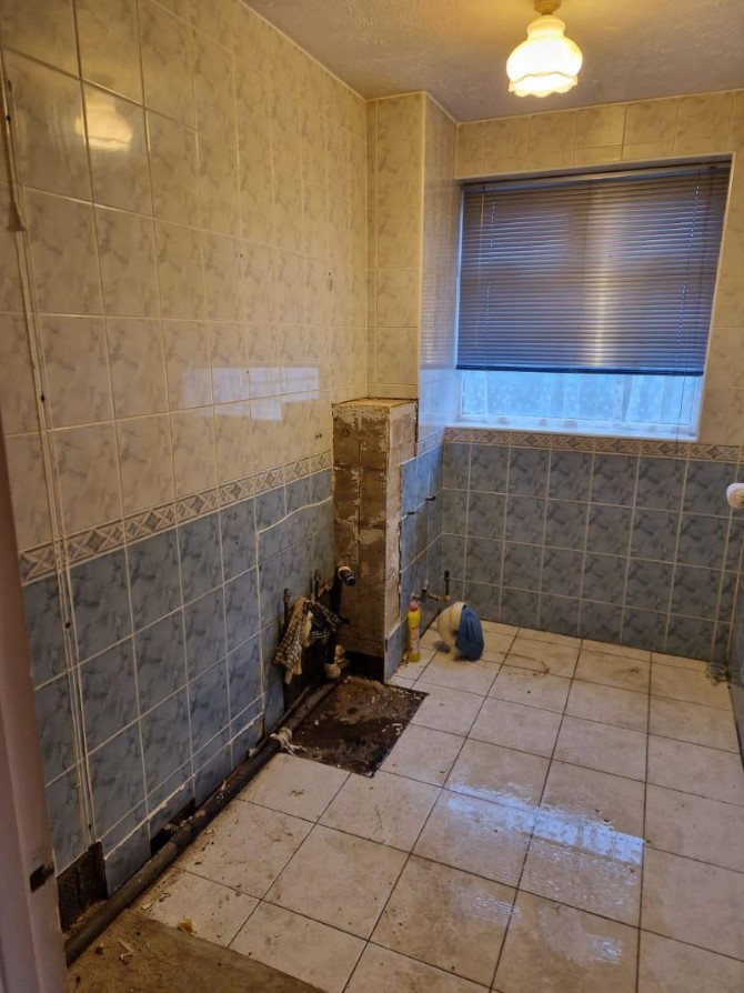 Property for Auction in London - 4 Heronslea, Watford, Hertfordshire